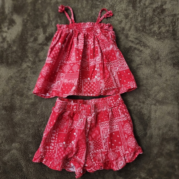 OshKosh B'gosh Other - OshKosh B'Gosh Red Bandana Print Two-Piece Set 3T